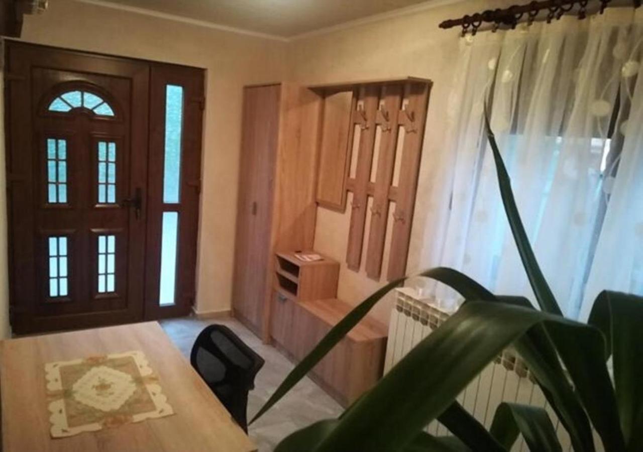 Apartman Anna Villa Ogulin Bagian luar foto