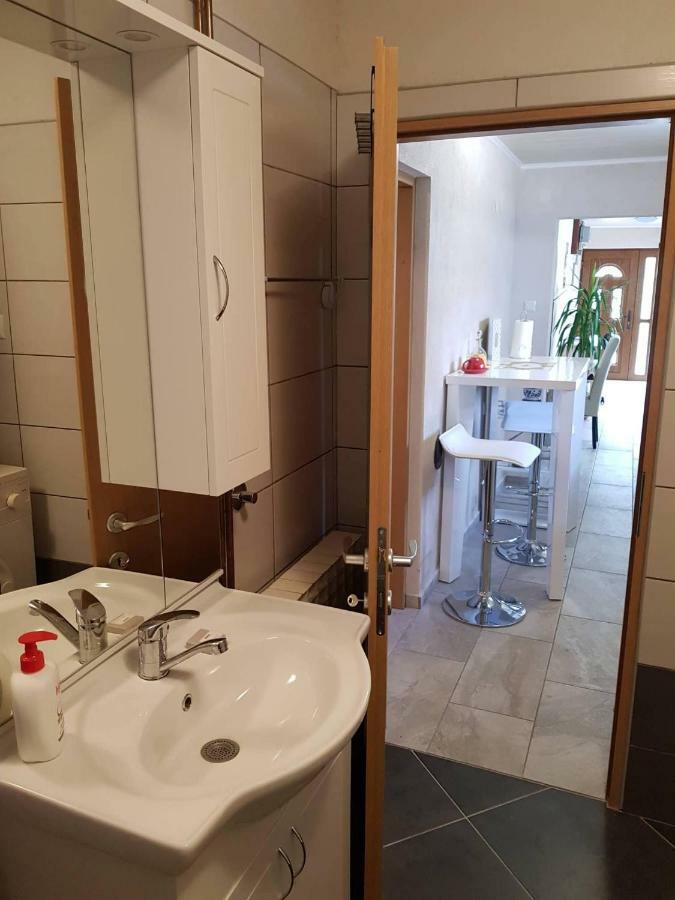 Apartman Anna Villa Ogulin Bagian luar foto