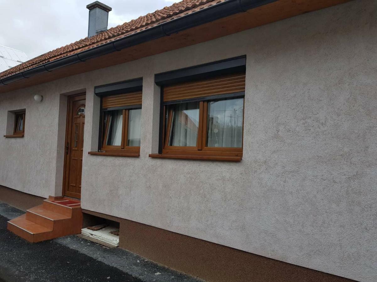 Apartman Anna Villa Ogulin Bagian luar foto