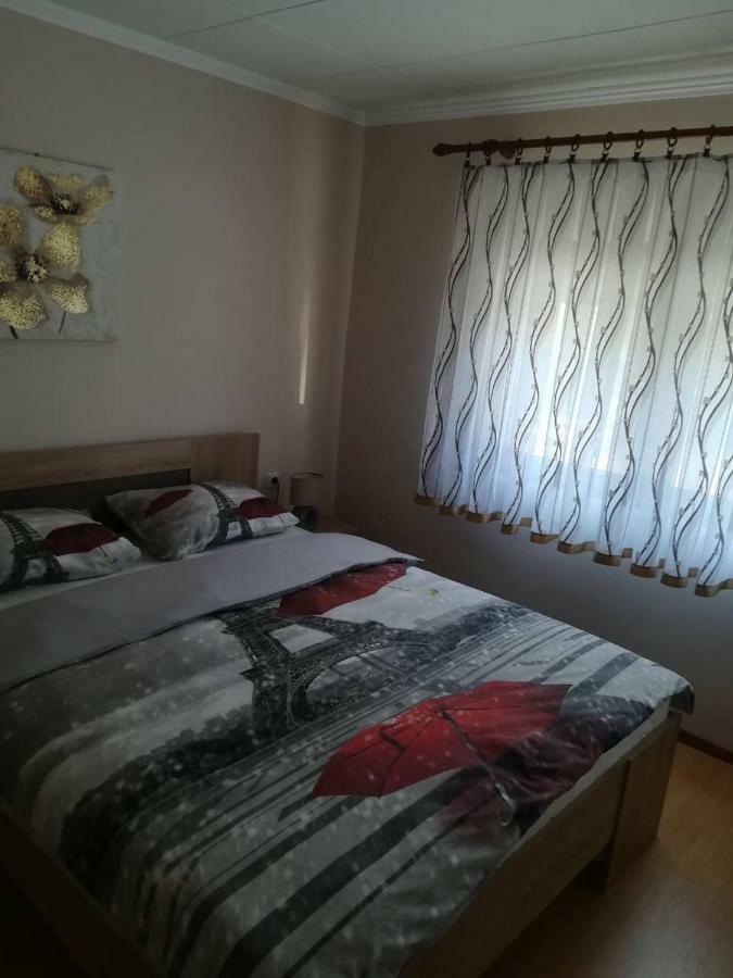 Apartman Anna Villa Ogulin Bagian luar foto